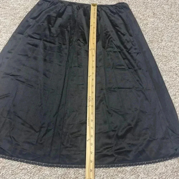 JC Penney 100% Nylon Black Half Slip Dress Size Large - Picture 3 of 5